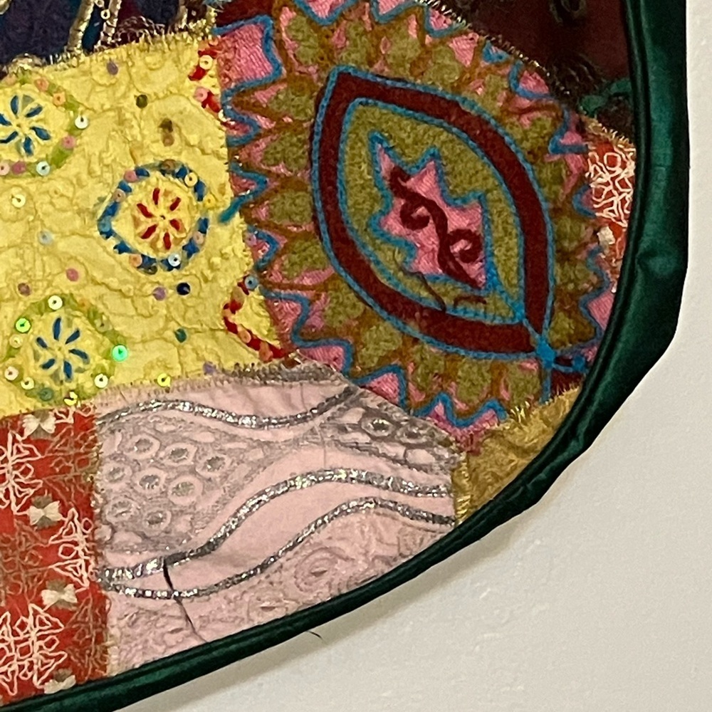 Bohemian patchwork sparkly silk quilted embroidered India shoulder bag metallic - Picture 6 of 9